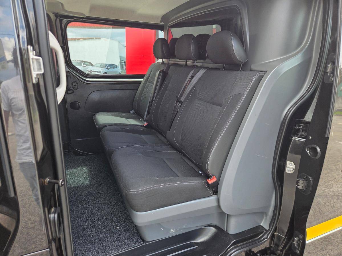 renault-trafic-2018-diesel-1598cc