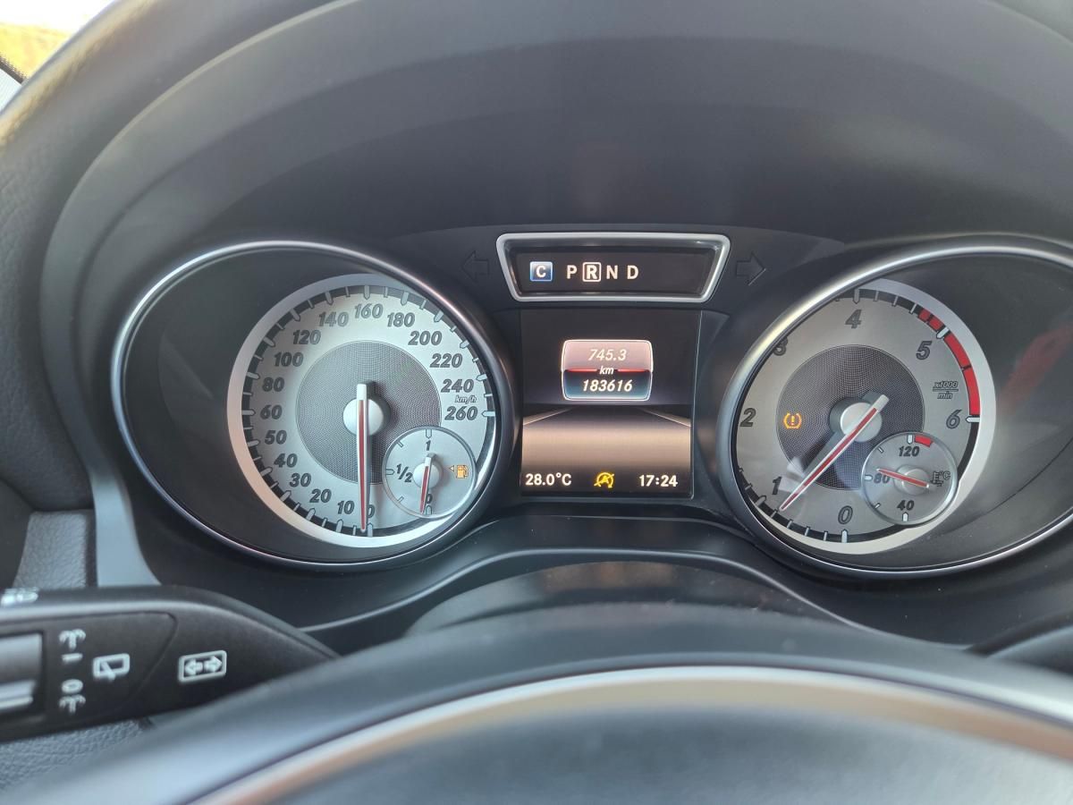 mercedes-benz-gla-2016-diesel-1461cc