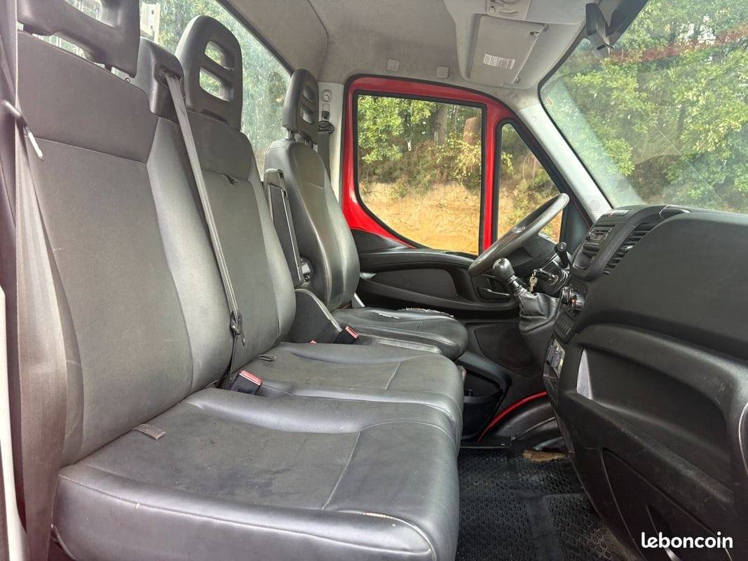 iveco-daily-2016-diesel-2287cc