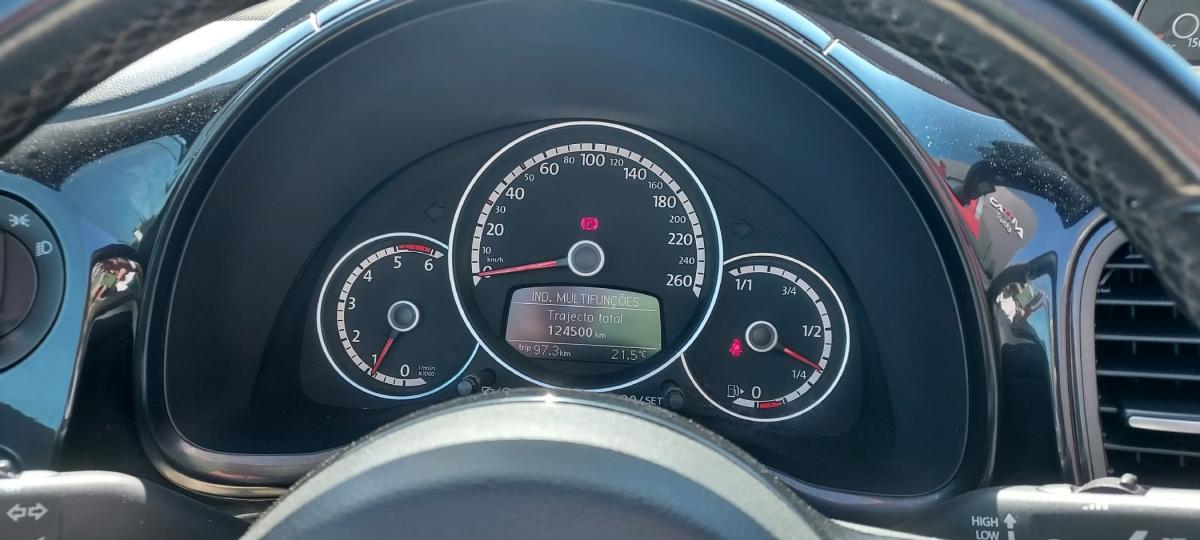 volkswagen-beetle-2014-diesel-1600cc