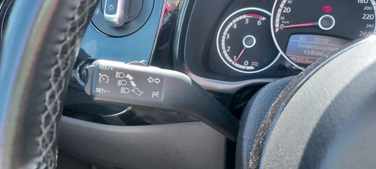 volkswagen-beetle-2014-diesel-1600cc