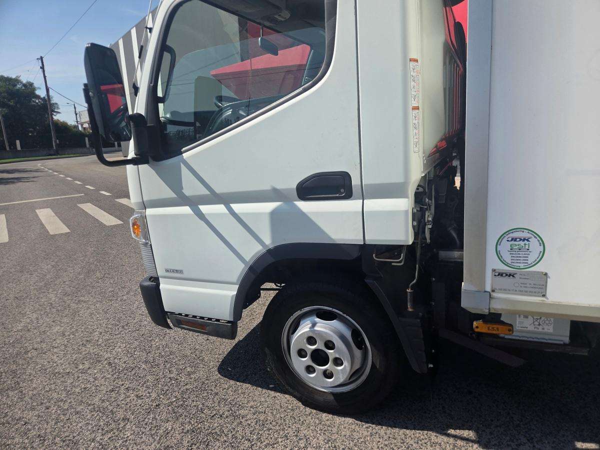 mitsubishi-canter-2016-diesel-2998cc