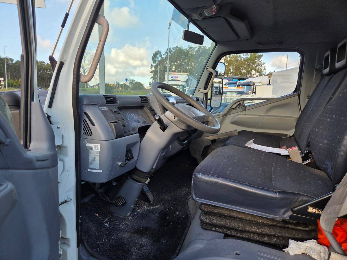 mitsubishi-canter-2009-diesel-4899cc