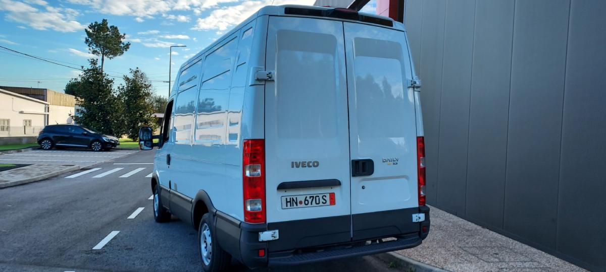iveco-daily-2010-diesel-2300cc