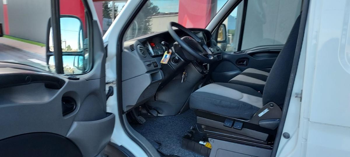 iveco-daily-2010-diesel-2300cc