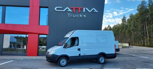 iveco-daily-2010-diesel-2300cc