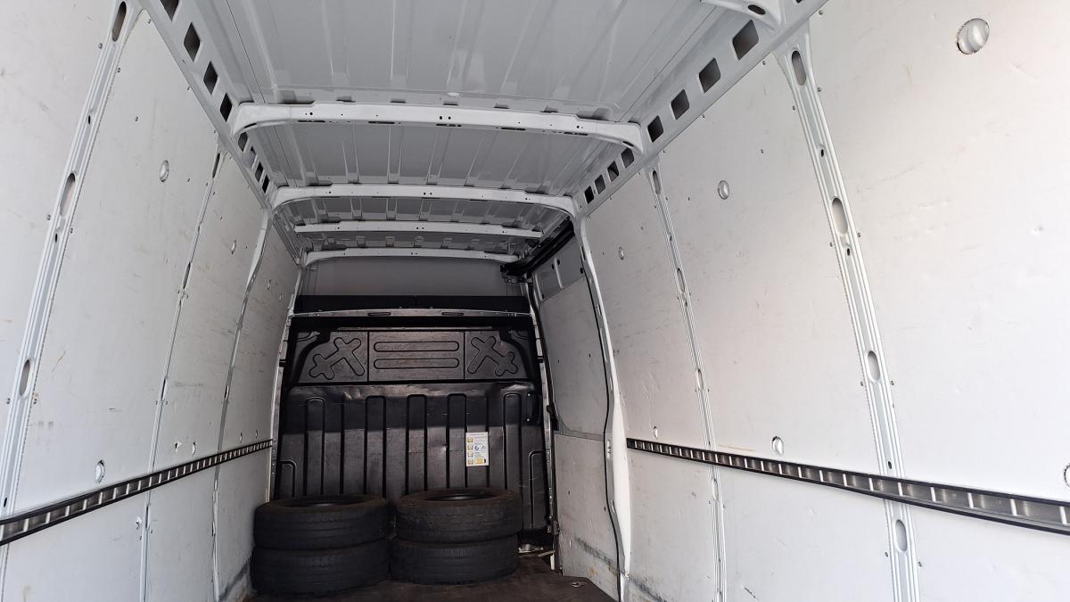 iveco-daily-2022-diesel-2287cc