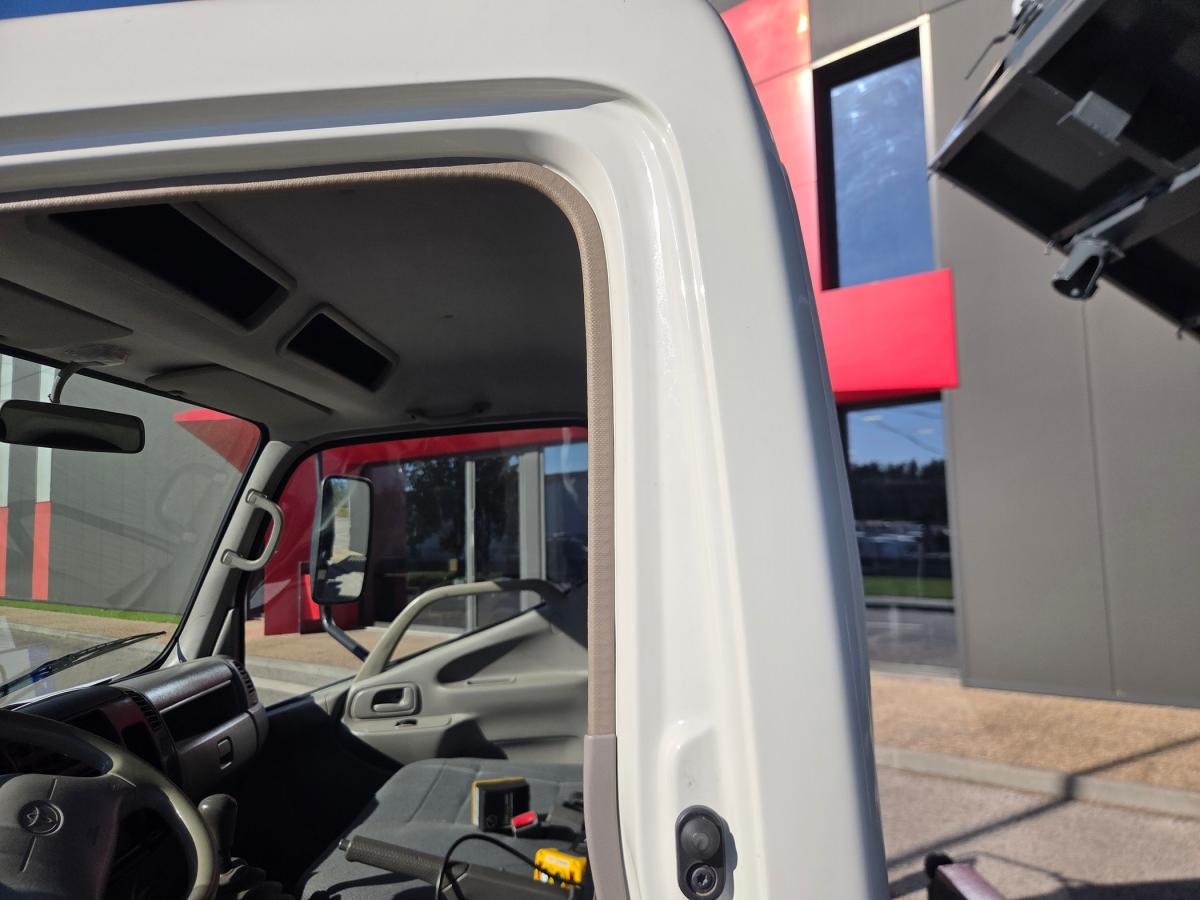 toyota-dyna-2016-diesel-2982cc