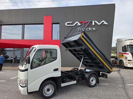 toyota-dyna-2011-diesel-2982cc