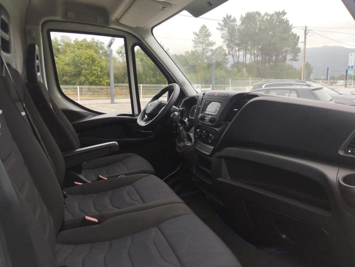 iveco-daily-2023-diesel-2287cc