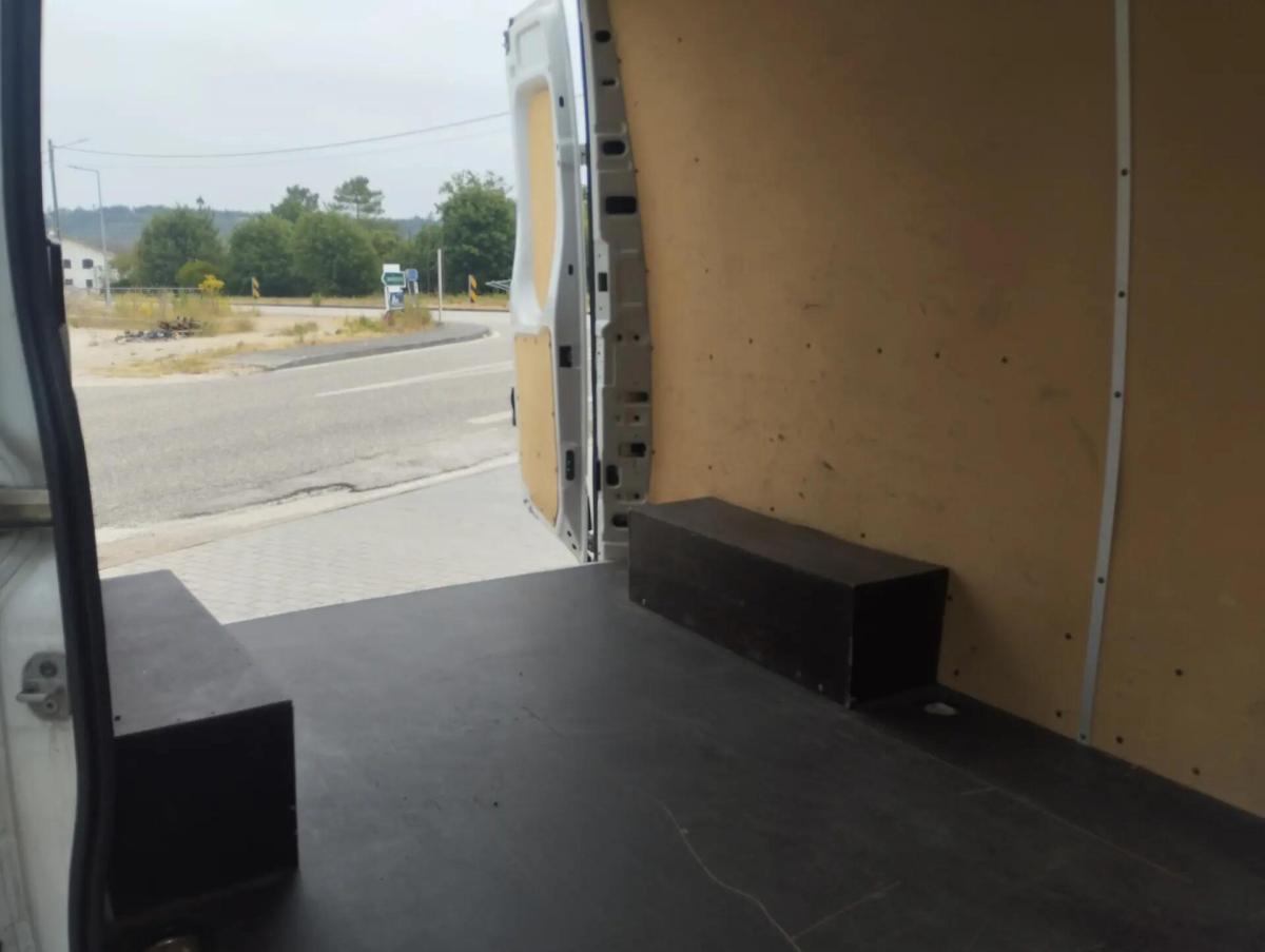 iveco-daily-2023-diesel-2287cc