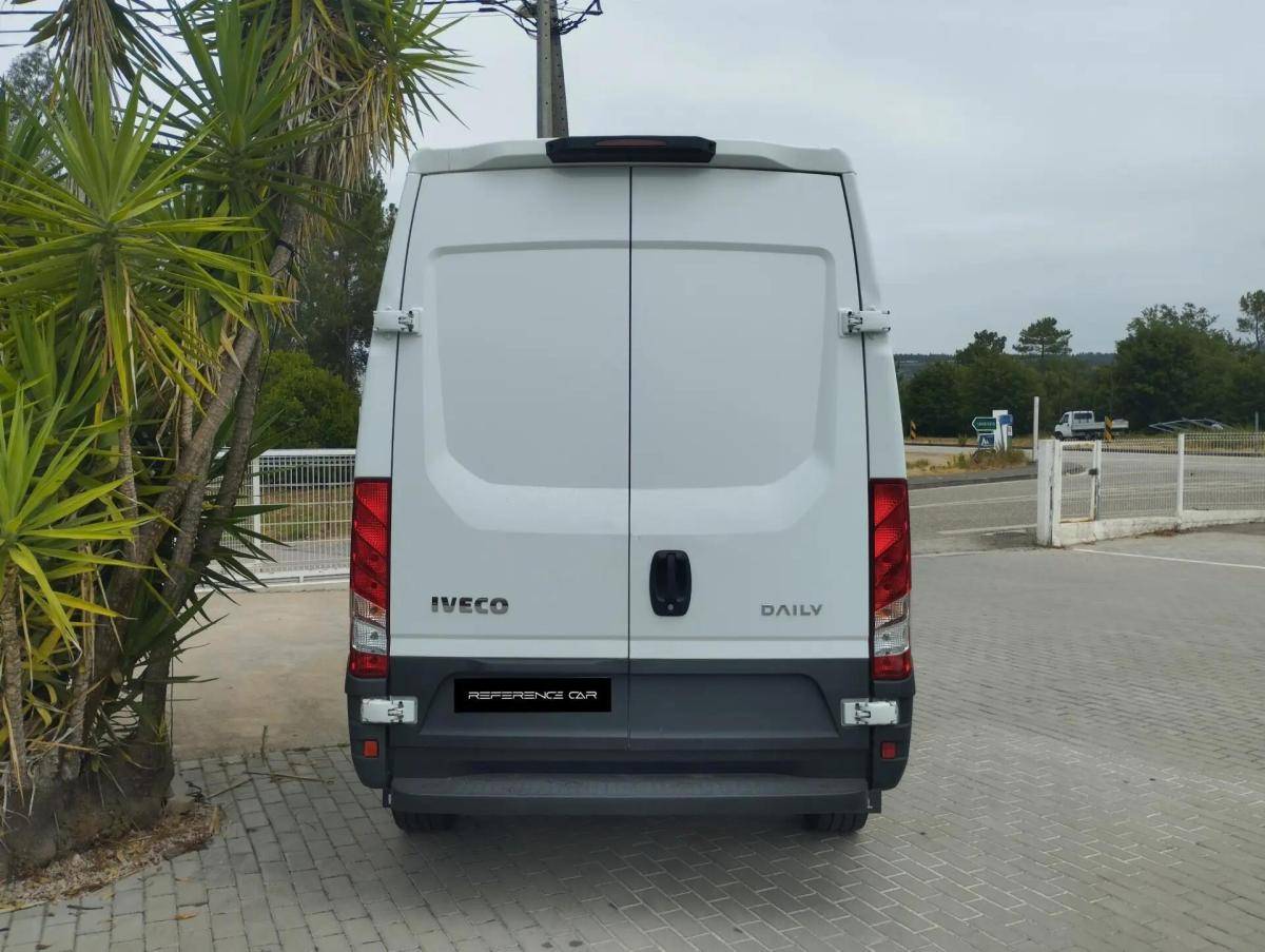 iveco-daily-2023-diesel-2287cc
