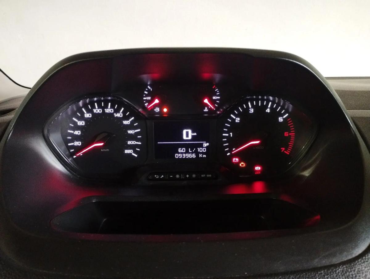 peugeot-partner-2020-diesel-1499cc