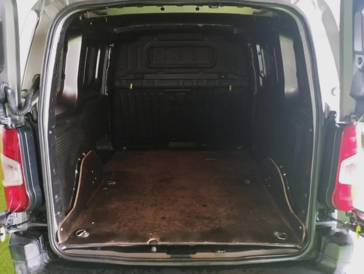peugeot-partner-2020-diesel-1499cc