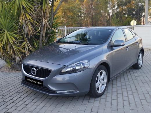 volvo-v40-2016-diesel-1969cc
