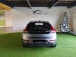 volvo-v40-2016-diesel-1969cc