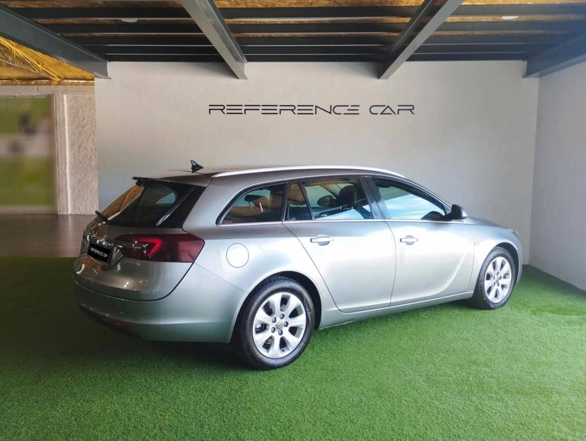 opel-insignia-sports-tourer-2015-diesel-1995cc