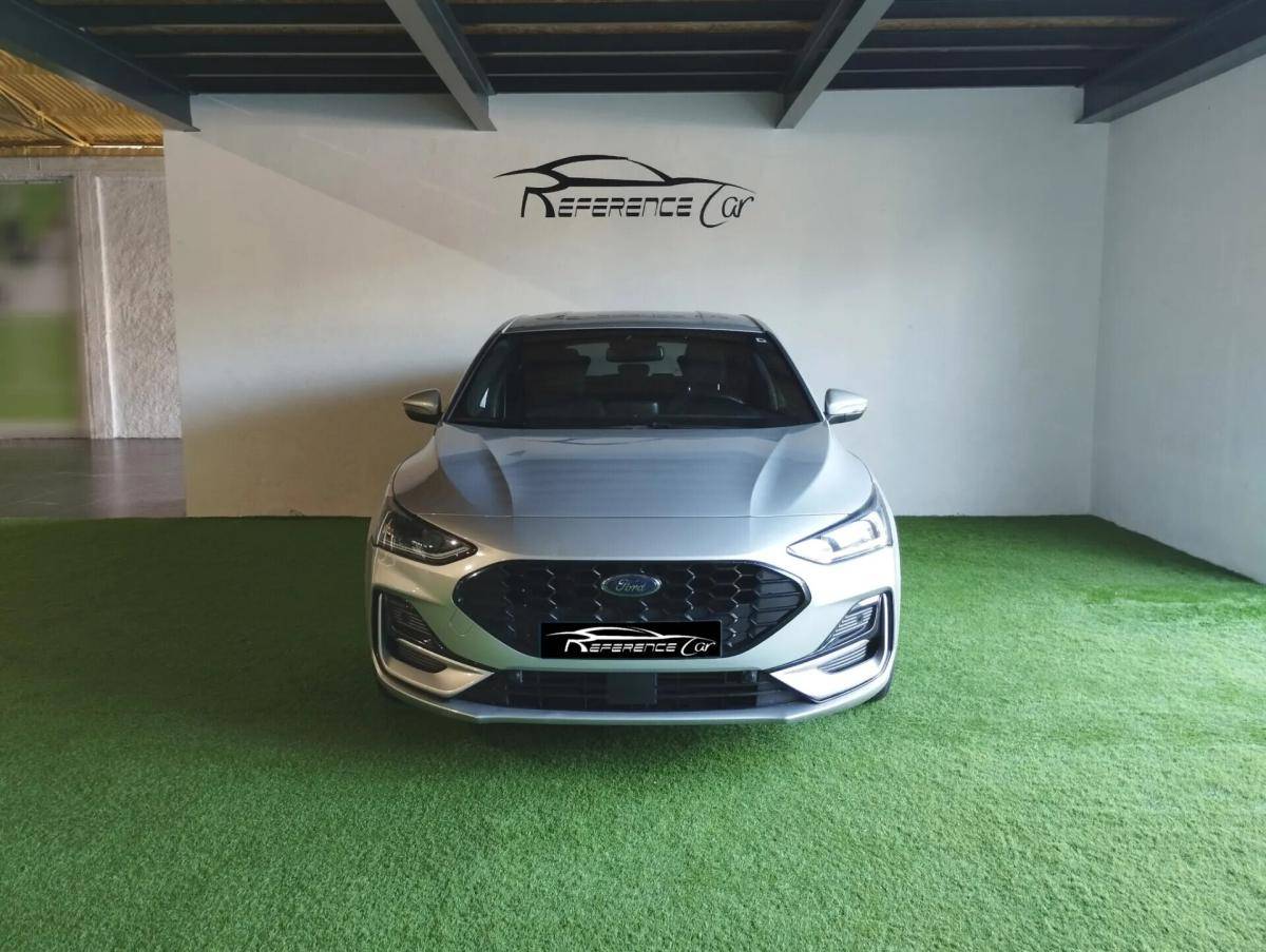 ford-focus-2022-hibrido-a-gasolina-999cc