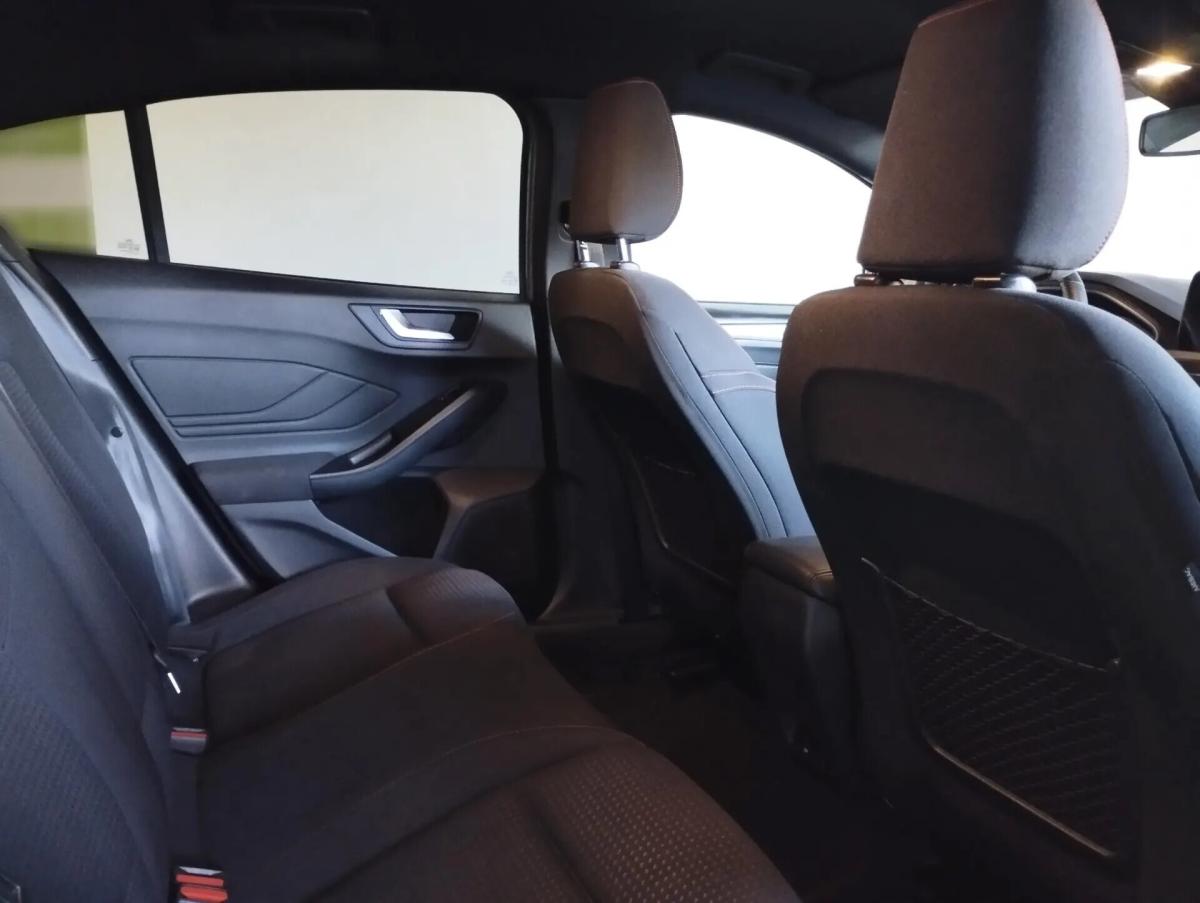 ford-focus-2022-hibrido-a-gasolina-999cc