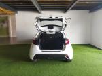 toyota-yaris-2022-hibrido-a-gasolina-1490cc