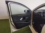 toyota-yaris-2022-hibrido-a-gasolina-1490cc