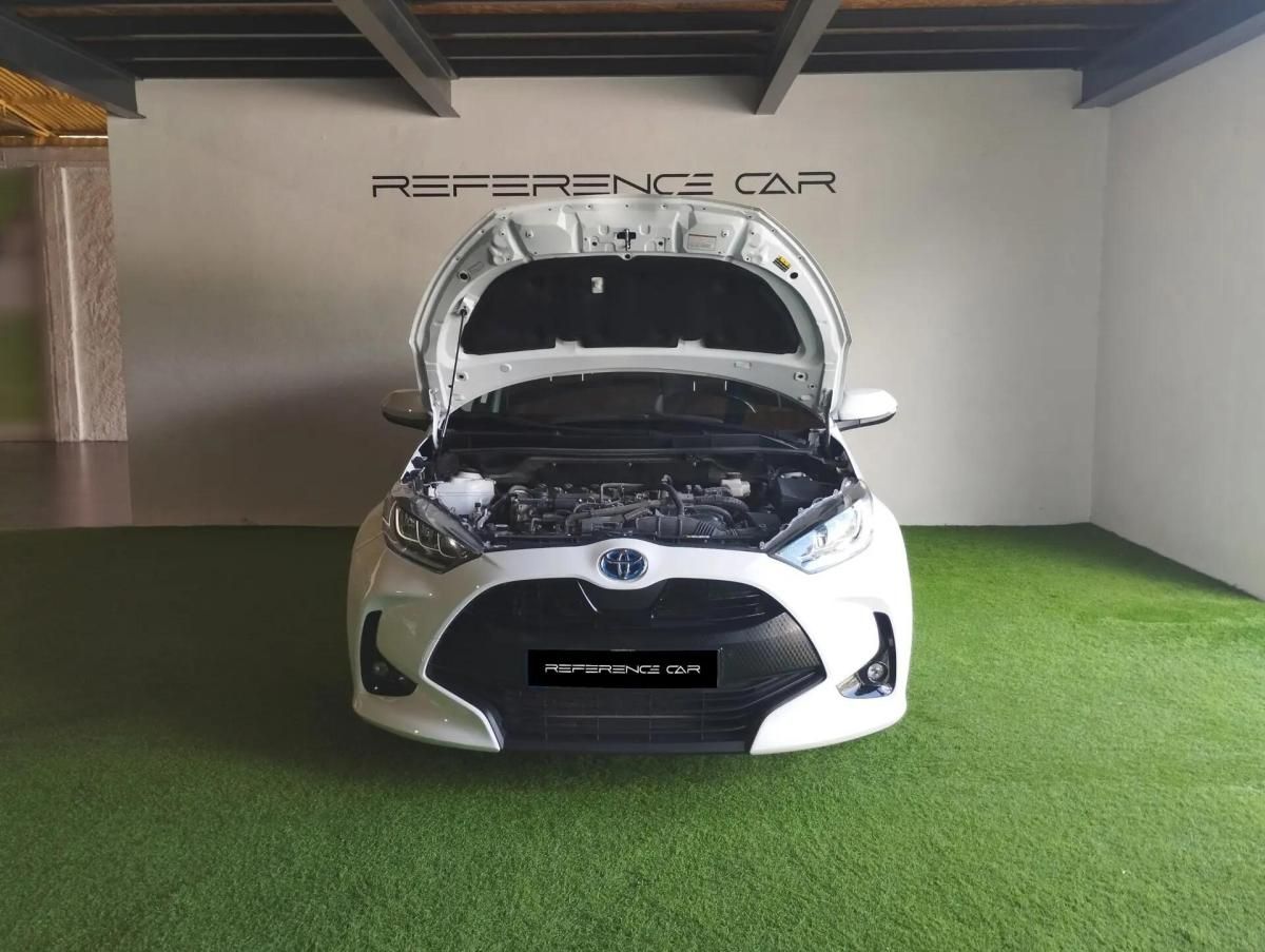 toyota-yaris-2022-hibrido-a-gasolina-1490cc