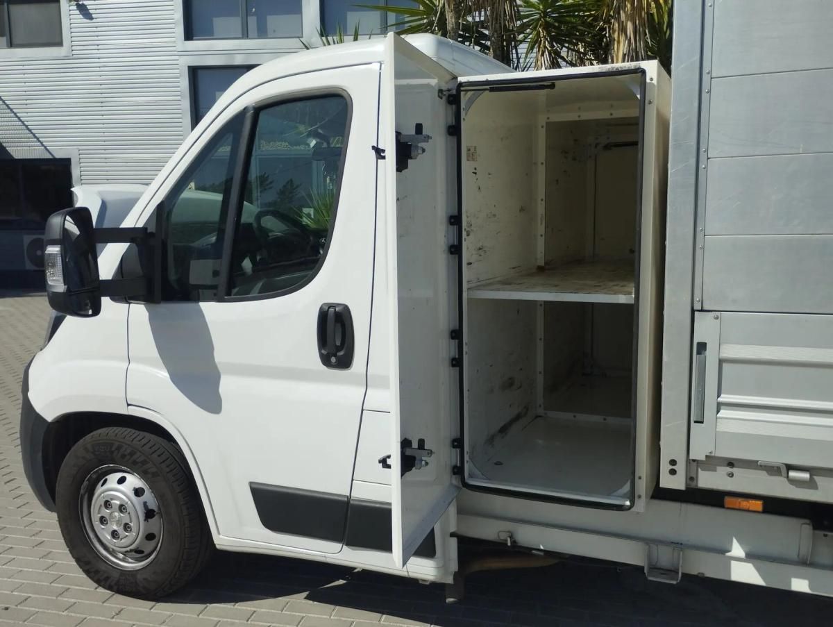 peugeot-boxer-2024-diesel-2179cc