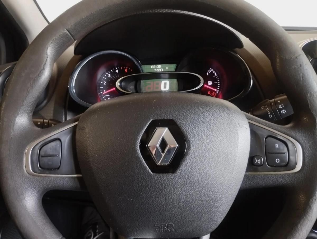 renault-clio-sport-tourer-2017-diesel-1461cc