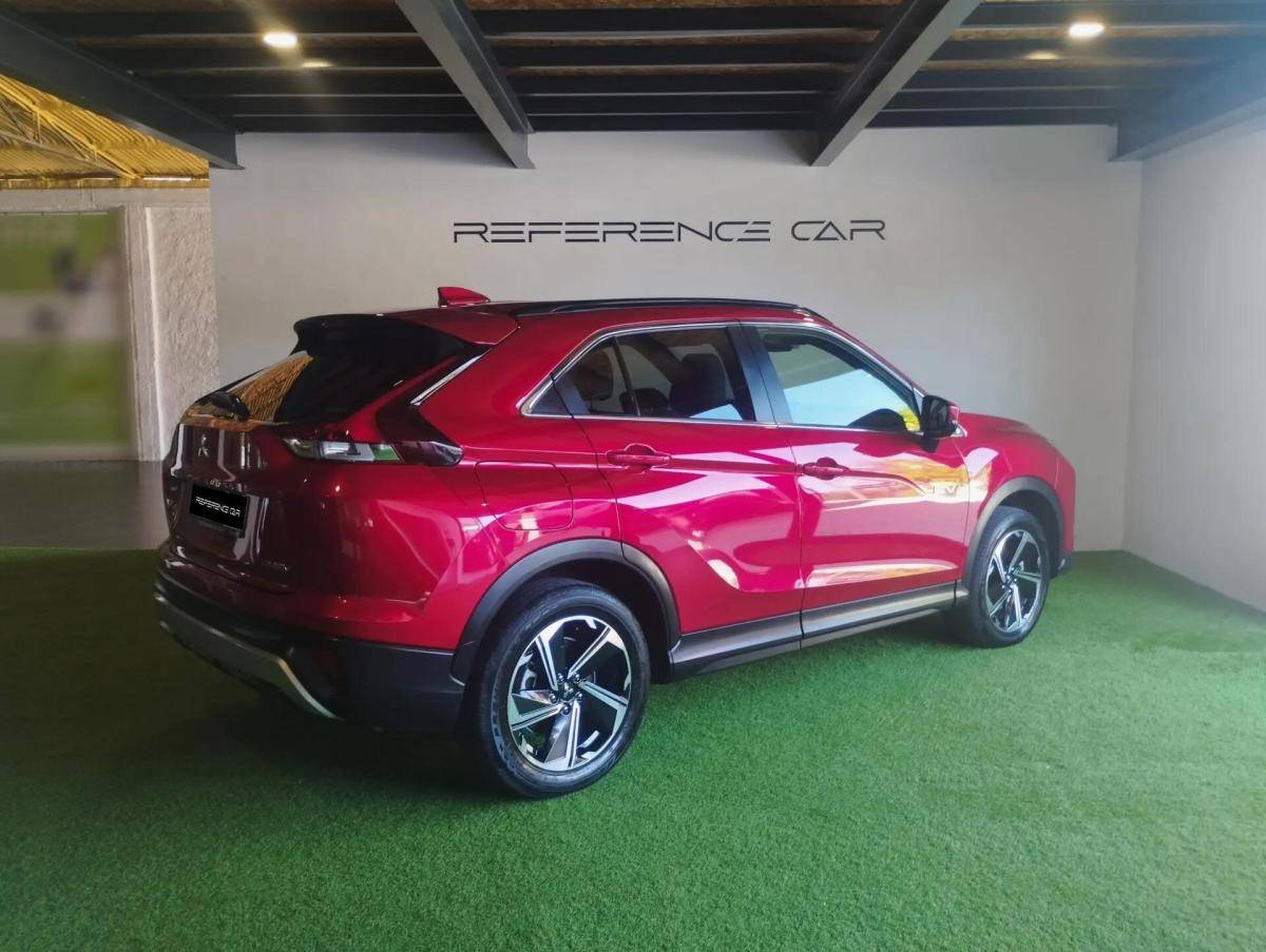 mitsubishi-eclipse-cross-2022-hibrido-a-gasolina-2360cc