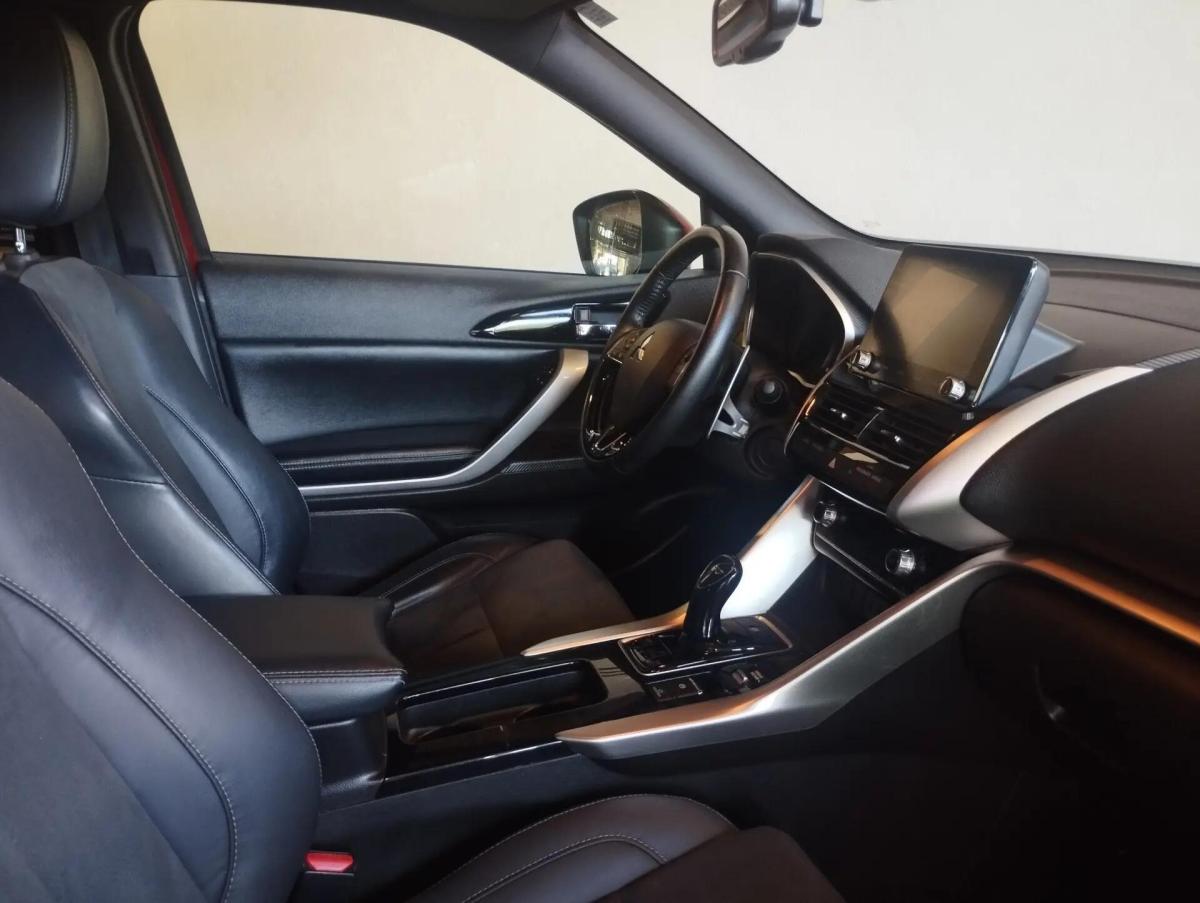 mitsubishi-eclipse-cross-2022-hibrido-a-gasolina-2360cc