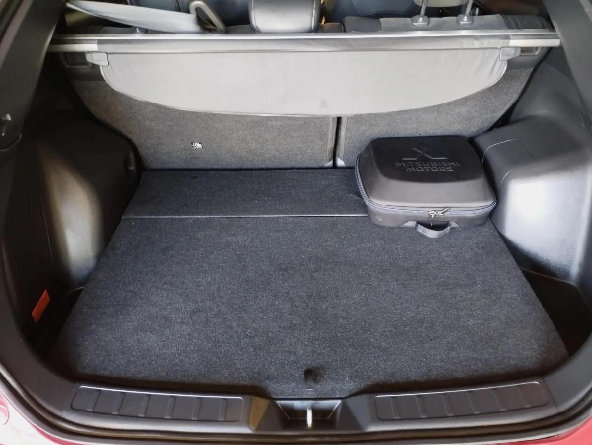 mitsubishi-eclipse-cross-2022-hibrido-a-gasolina-2360cc