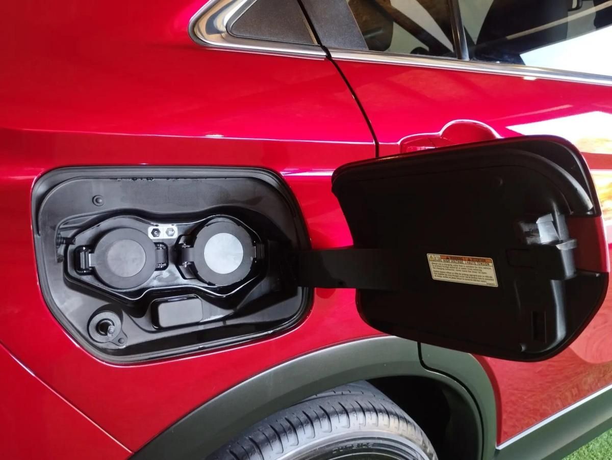 mitsubishi-eclipse-cross-2022-hibrido-a-gasolina-2360cc