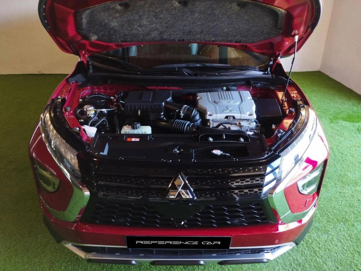 mitsubishi-eclipse-cross-2022-hibrido-a-gasolina-2360cc