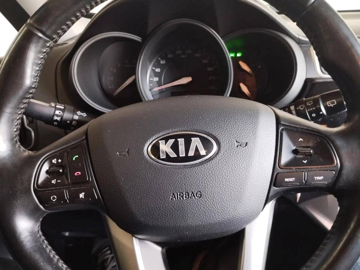 kia-rio-2016-diesel-1120cc