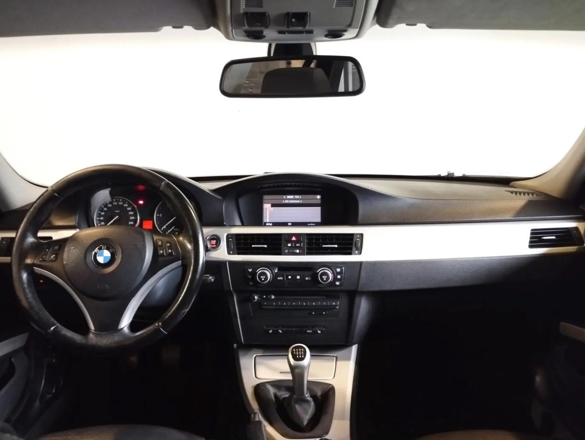 bmw-serie-3-320d-touring-2009-diesel-1995cc