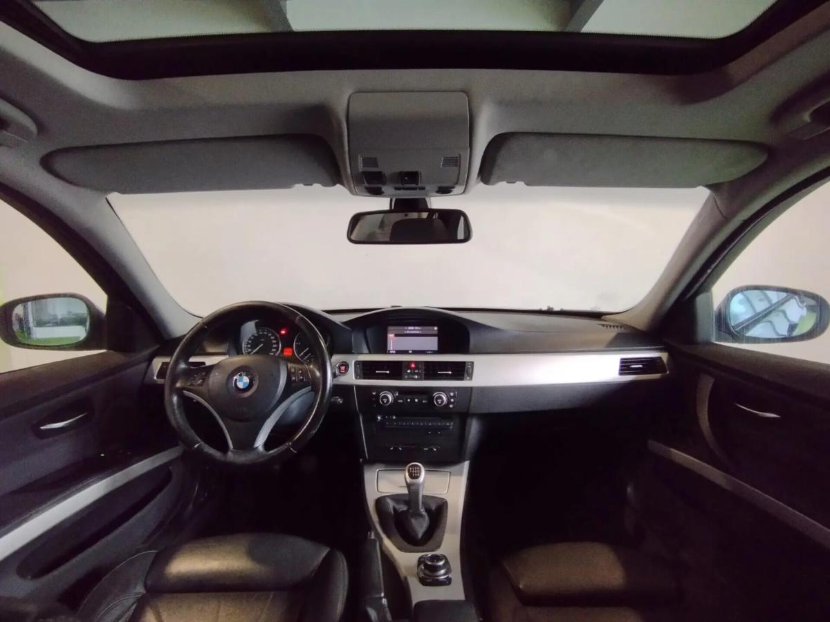 bmw-serie-3-320d-touring-2009-diesel-1995cc