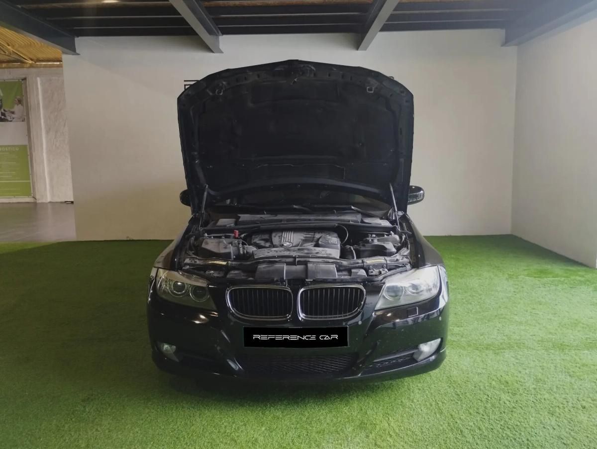 bmw-serie-3-320d-touring-2009-diesel-1995cc