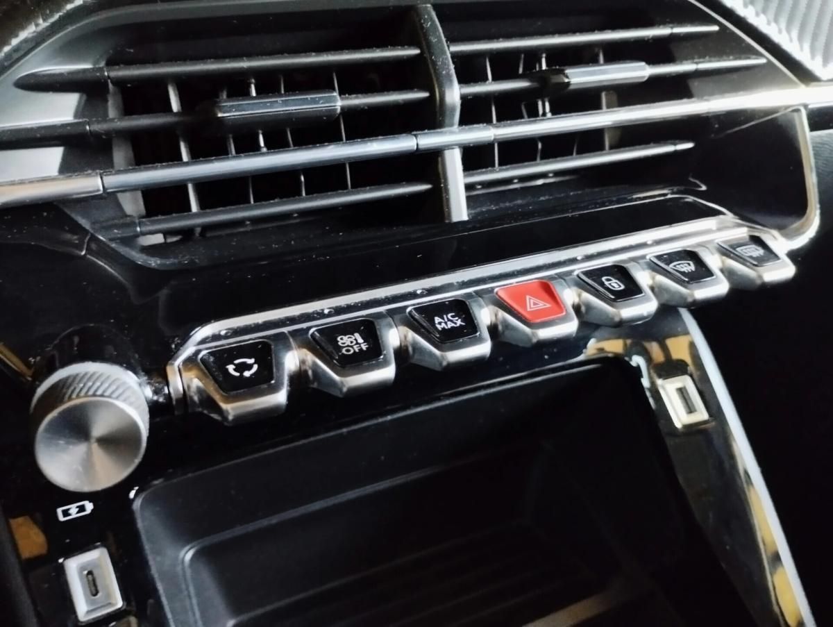 peugeot-208-2019-diesel-1499cc