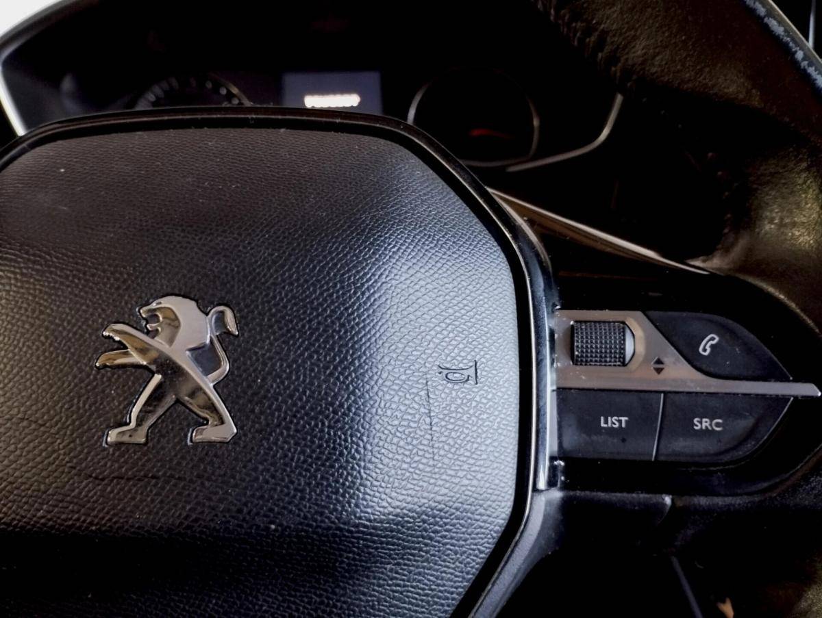 peugeot-208-2019-diesel-1499cc