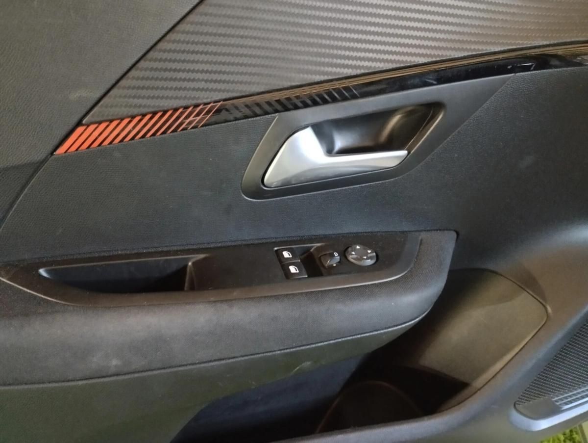 peugeot-208-2019-diesel-1499cc