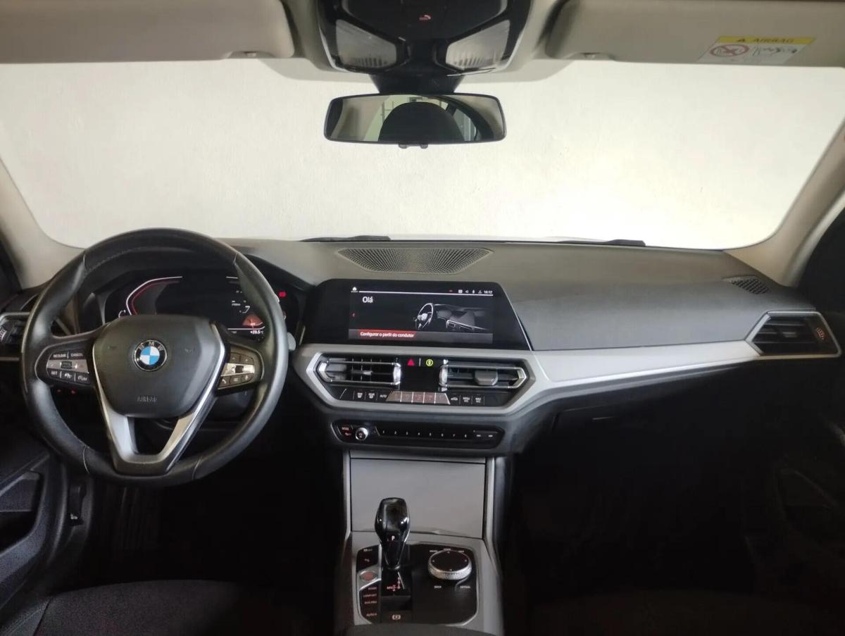 bmw-serie-3-320d-sedan-2021-diesel-1995cc