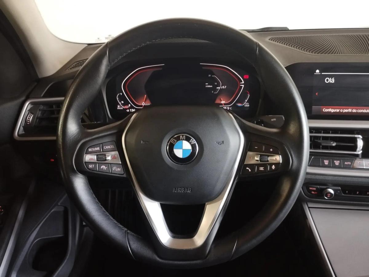 bmw-serie-3-320d-sedan-2021-diesel-1995cc