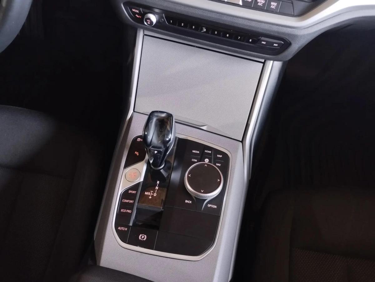 bmw-serie-3-320d-sedan-2021-diesel-1995cc