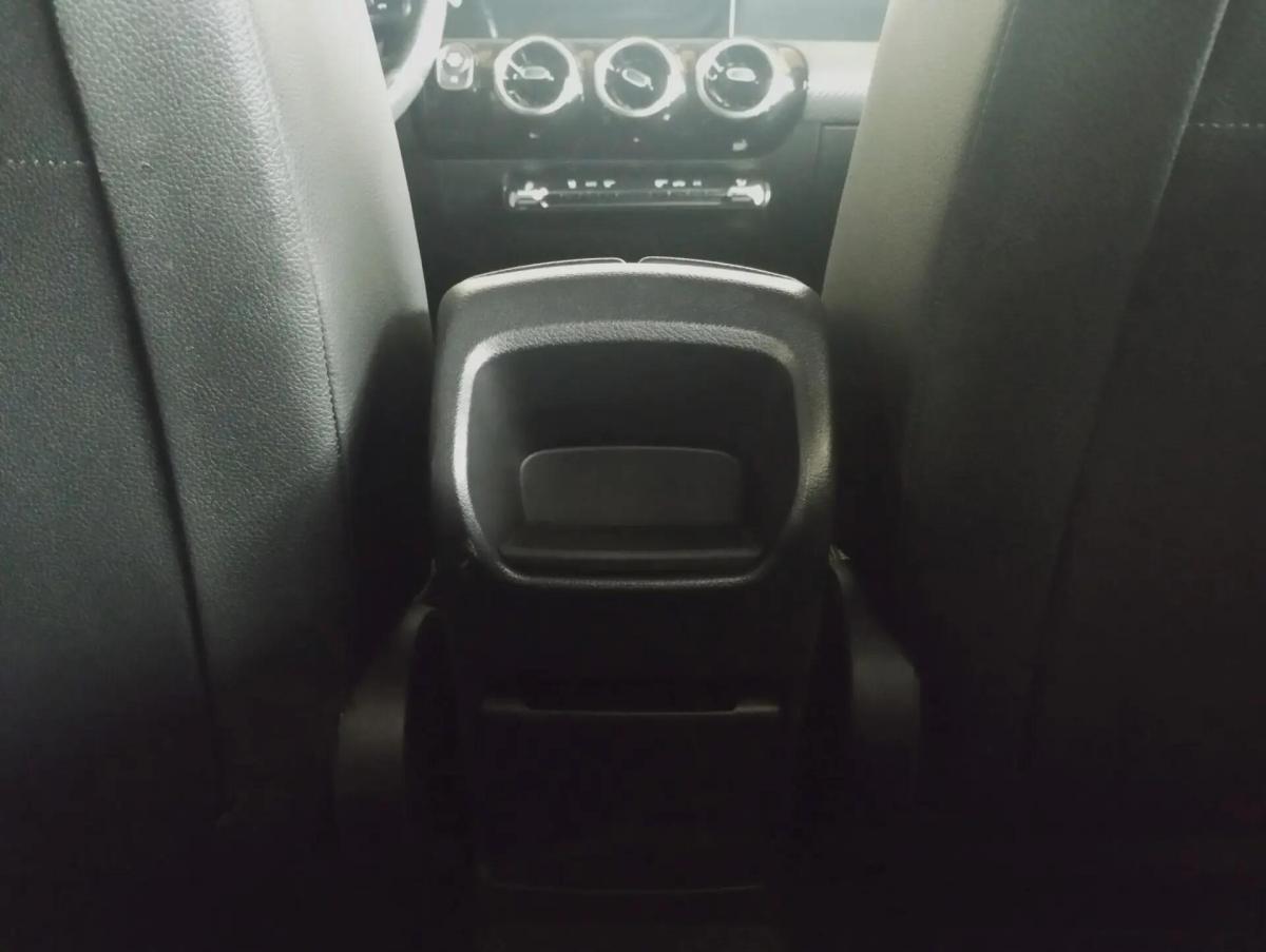 mercedes-benz-cla-180-d-2019-diesel-1461cc
