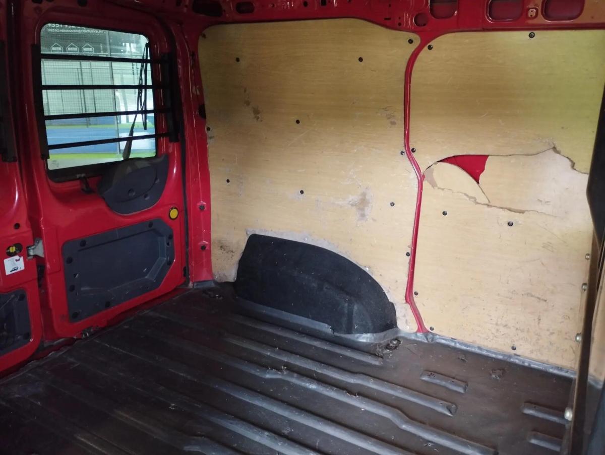 ford-transit-connect-2006-diesel-1753cc