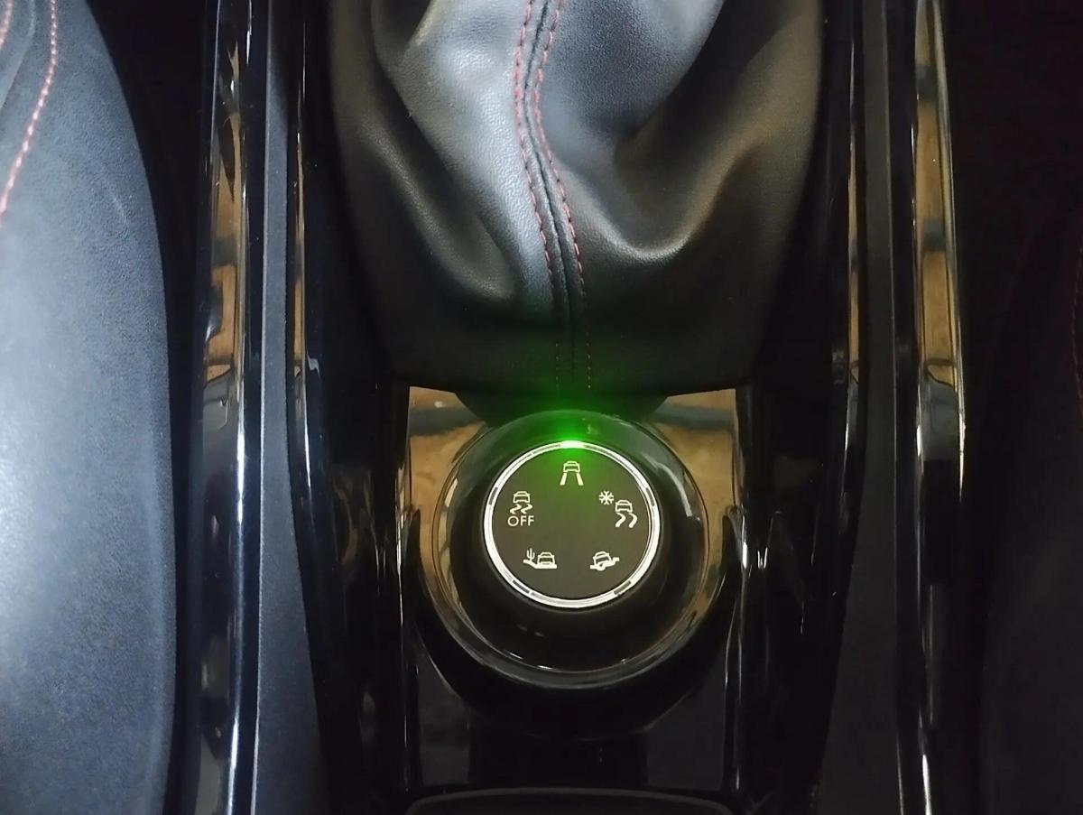 peugeot-2008-2016-gasolina-1199cc