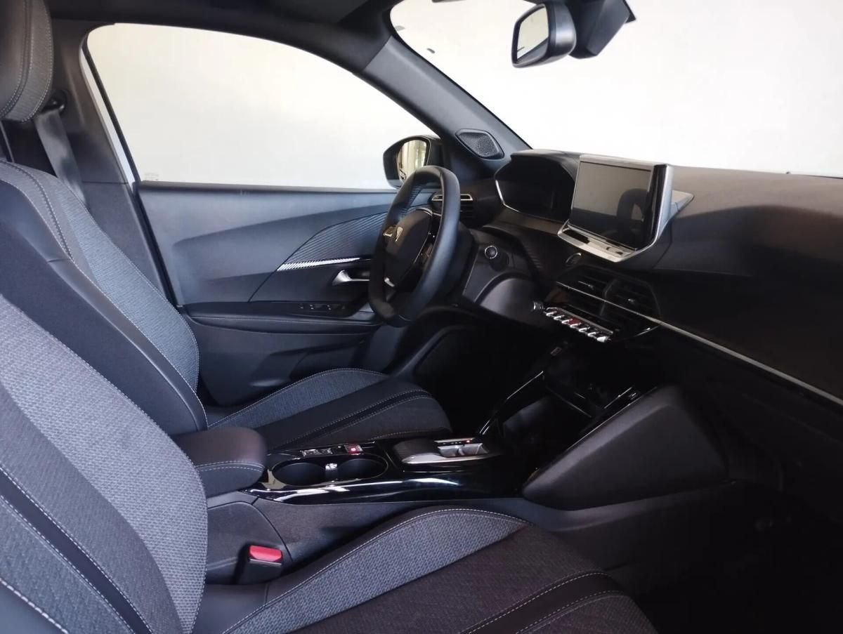 peugeot-e-2008-2024-eletrico-0cc