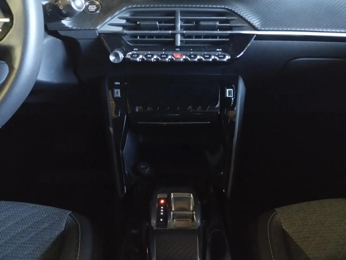 peugeot-e-2008-2024-eletrico-0cc