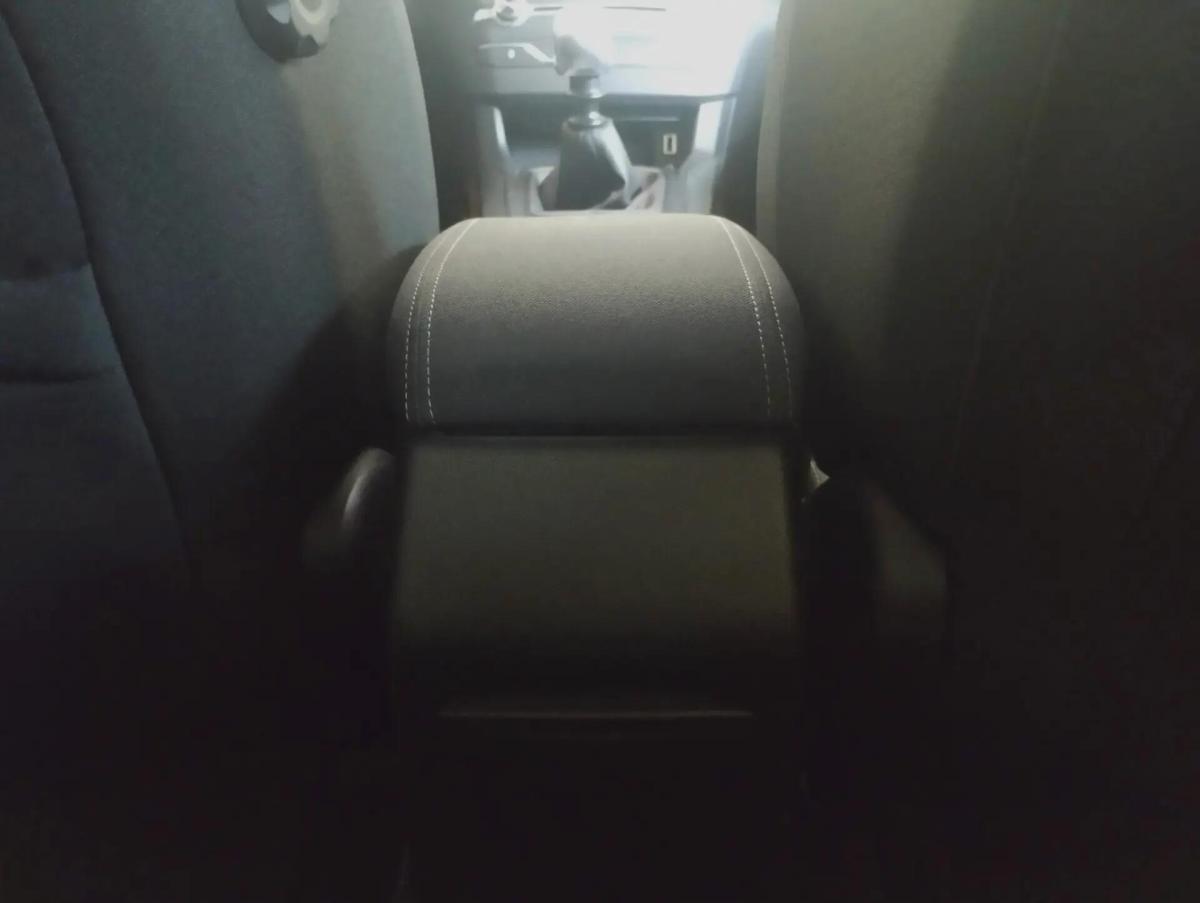 peugeot-308-2016-diesel-1560cc