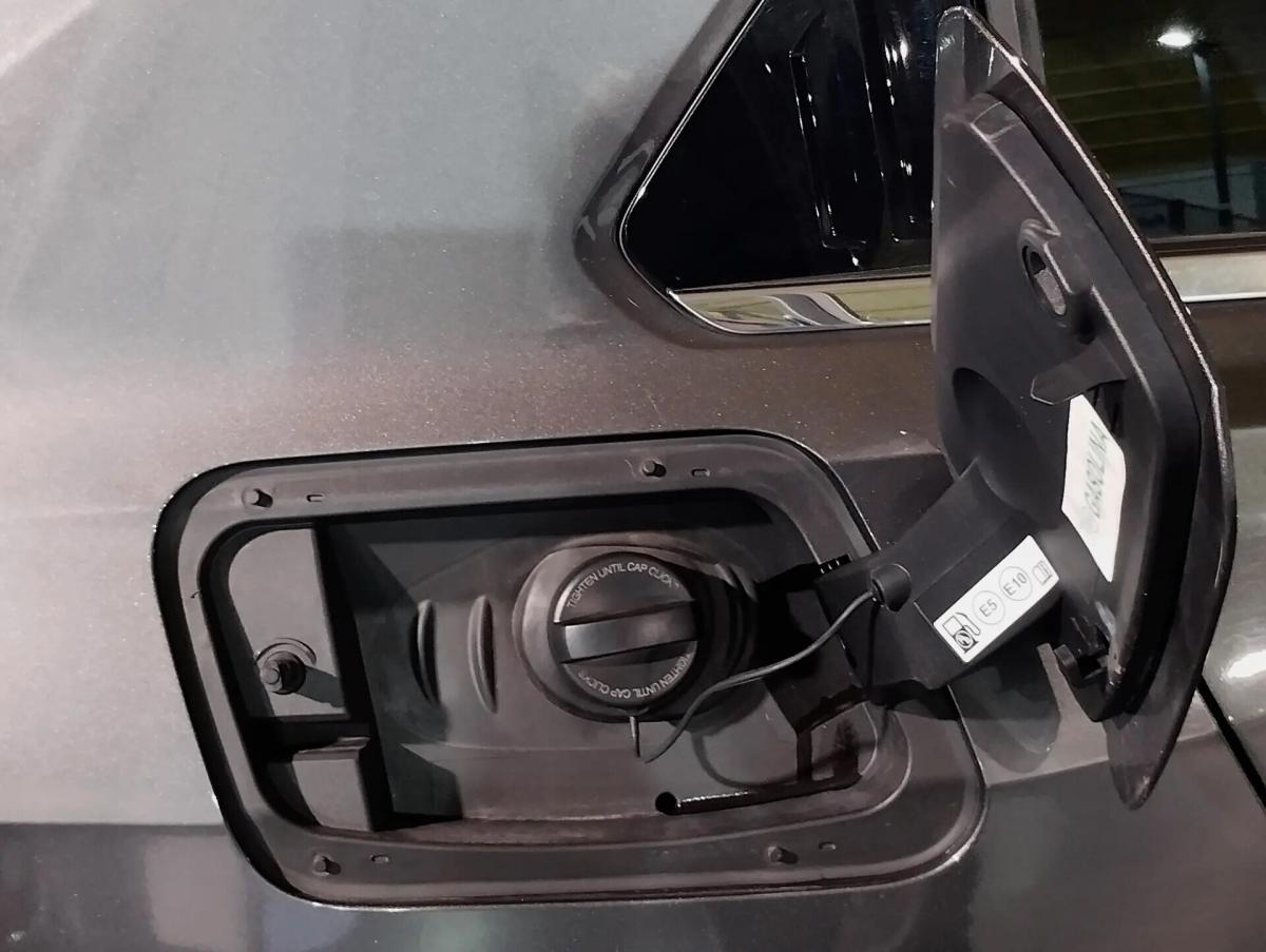 opel-astra-2023-hibrido-a-gasolina-1600cc
